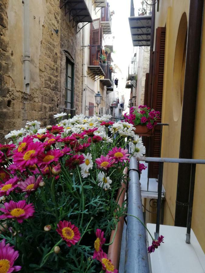 Casa Nel Vicolo Villa Palermo Exteriör bild
